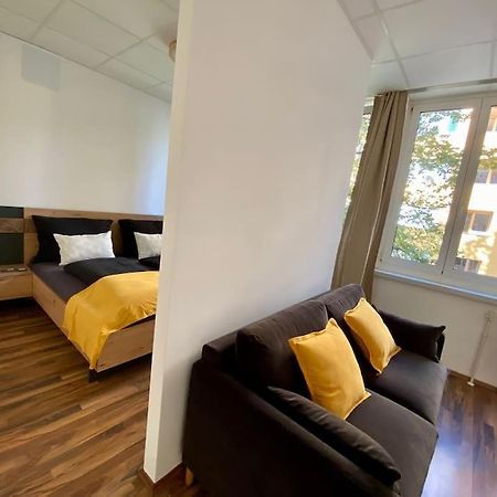 Apartment C'Est La Vie Wina Bagian luar foto