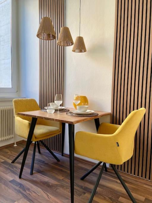 Apartment C'Est La Vie Wina Bagian luar foto